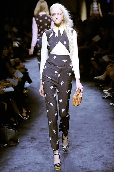 Look 7